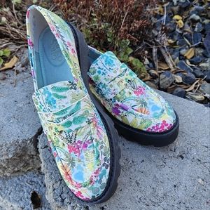 Franco Sarto Woman's Balin Loafer